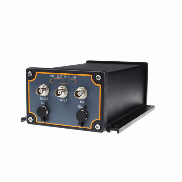 M600 - Récepteur GNSS UHF, GPS, GLONASS, RTK, multi-constellation robuste et modulaire avec double antenne et cap de haute précision - Image 2